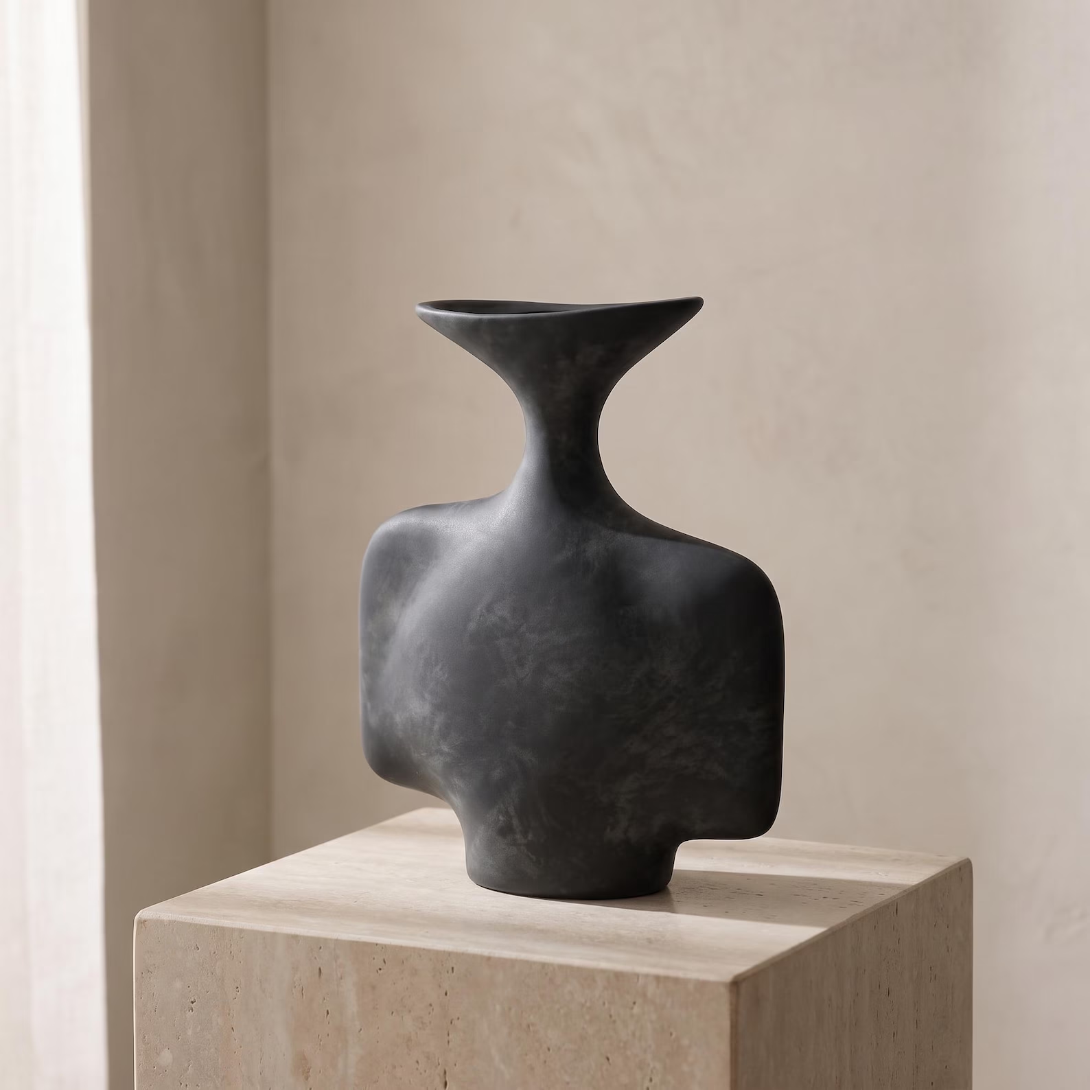Sculptural Ceramic Vase Set of 2 cover image