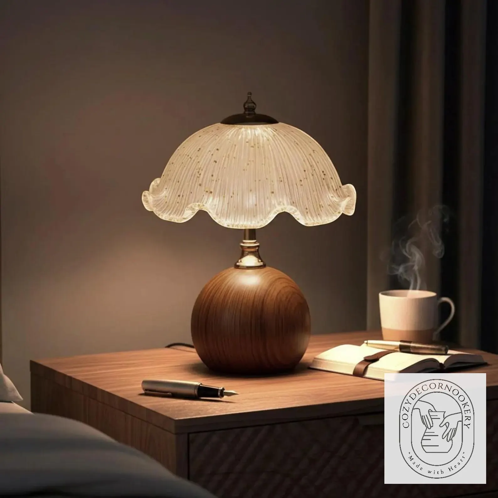 Vintage Aesthetic Table Lamp, cover image